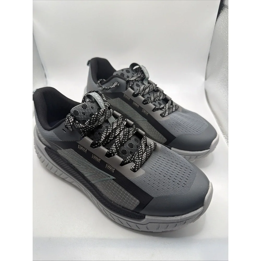 Hi-Tec Men's castle Rock Black Microchip Hiking‎ Trail Sneakers size 9 New
